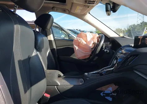 2021 Acura Rdx Technology Package z USA, uszkodzony, nr VIN 5J8TC2H54ML001075